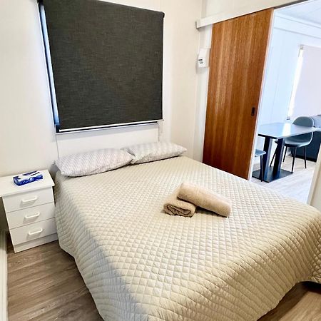 Sunset Beach Holiday Park 제럴턴 외부 사진
